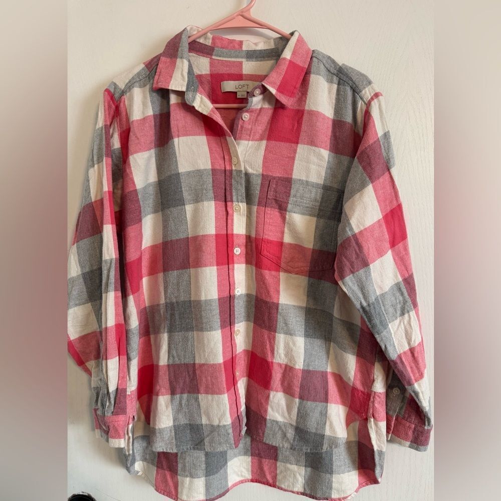 LOFT Pink & Red Plaid Cozy Shirt | Button-Up Flannel | Size Medium Fall Layering - Picture 2 of 8